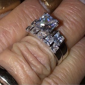 Wedding ring set size 5